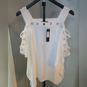 Belldini Cold Shoulder Top Size S NWT